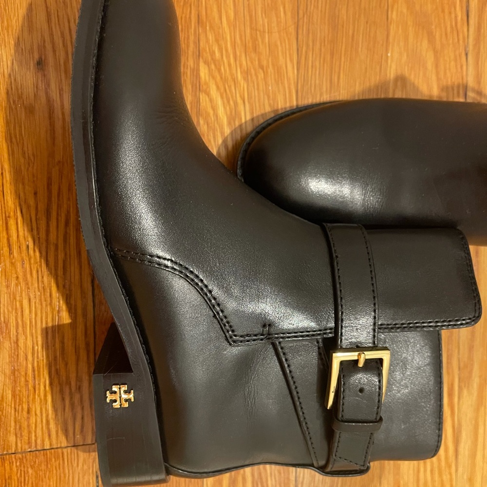 Tory Burch Boots